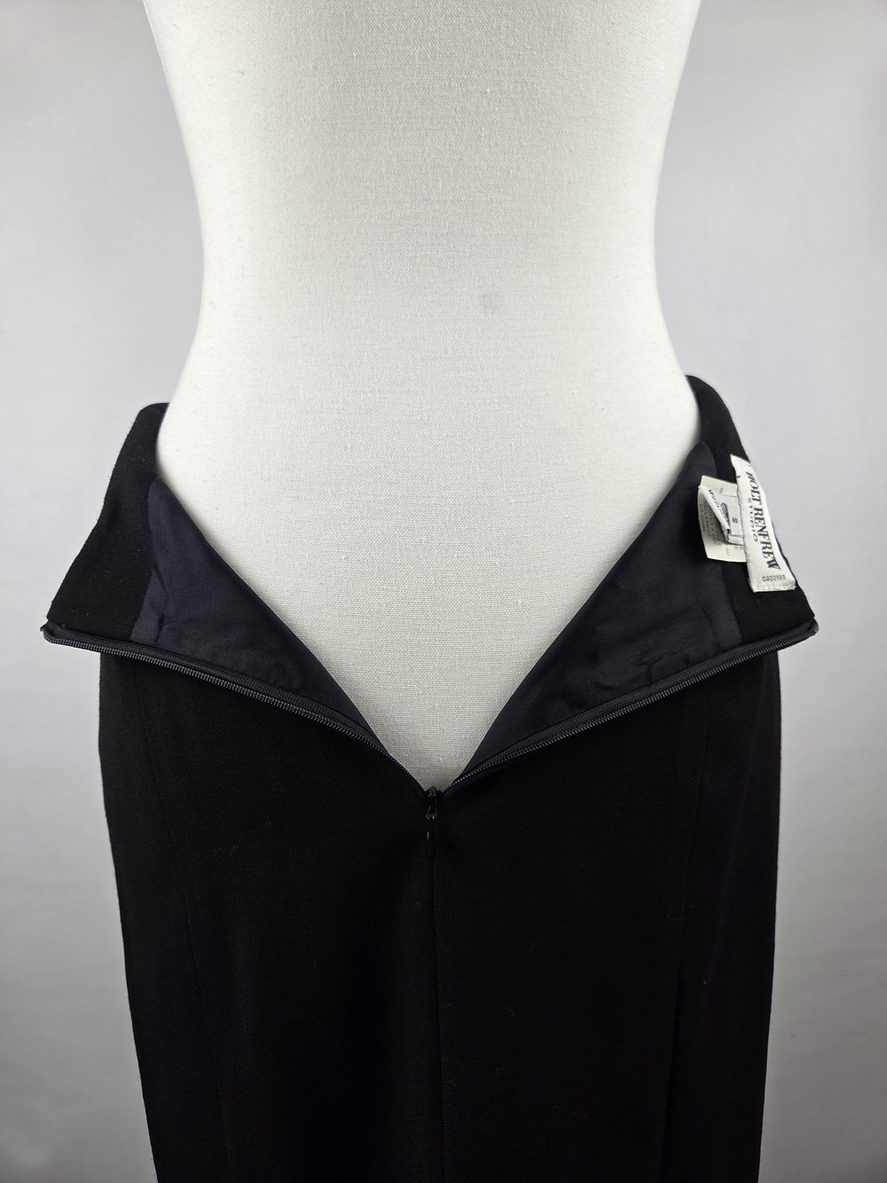 Vintage Holt Renfrew Studio Black Wool Pencil Skirt - Picture 10 of 12